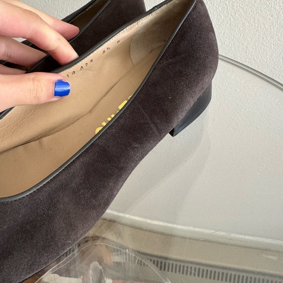 Salvatore Ferragamo Brown and Black Leather - Picture 5 of 9